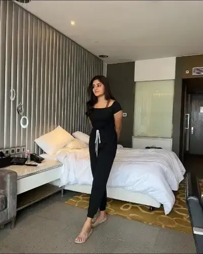 Porompat Call Girl Service